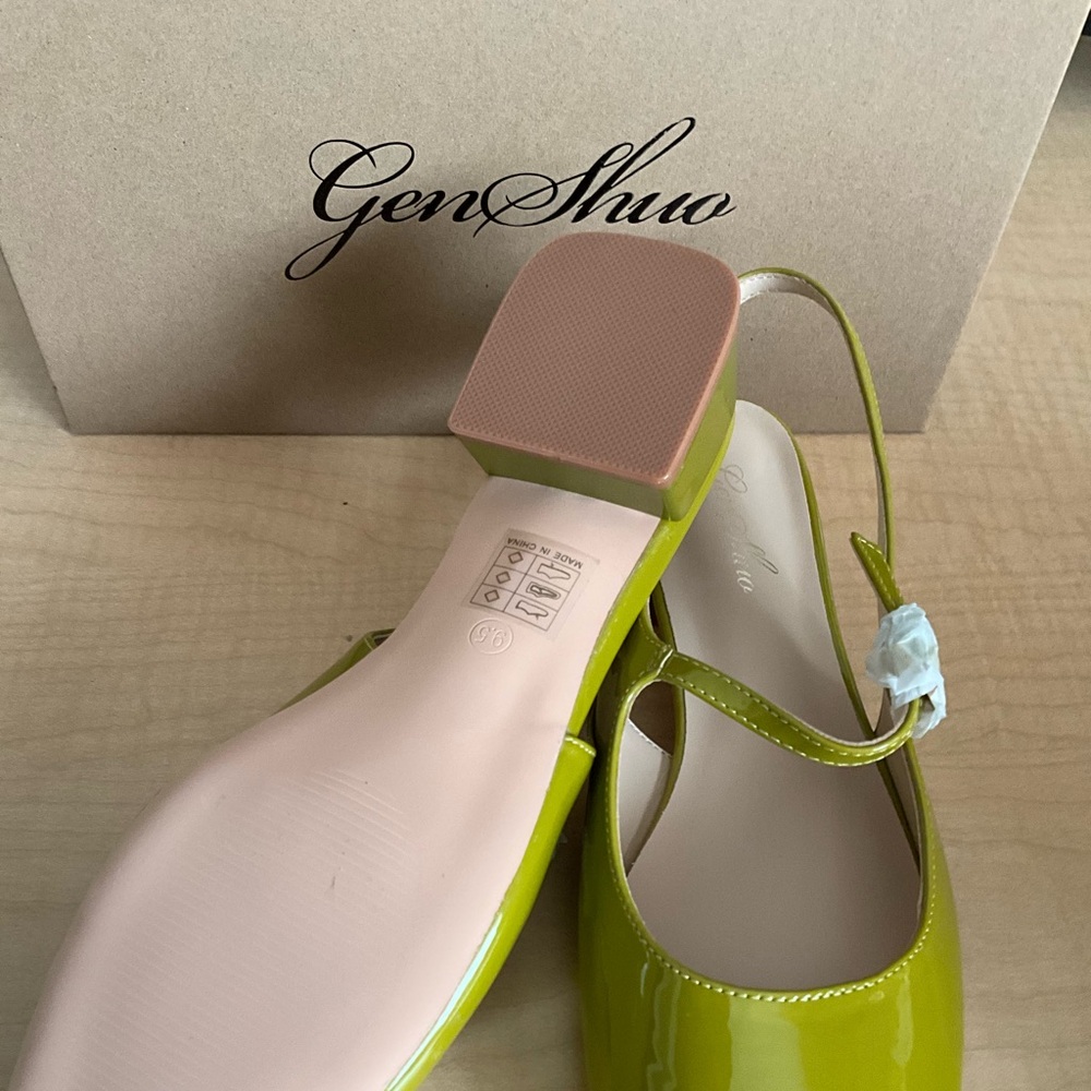 Green Patent Slingback Flats with Mary Jane Strap - Picture 3 of 5